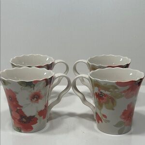 222 Fifth Alicia White porcelain fine China mug set